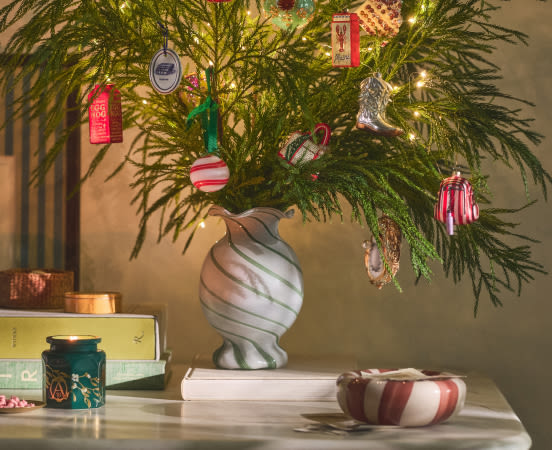 Shop Gifts and Holiday