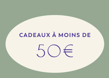Texte blanc sur fond rouge bordeaux indiquant "CADEAUX À MOINS DE 50 €"
