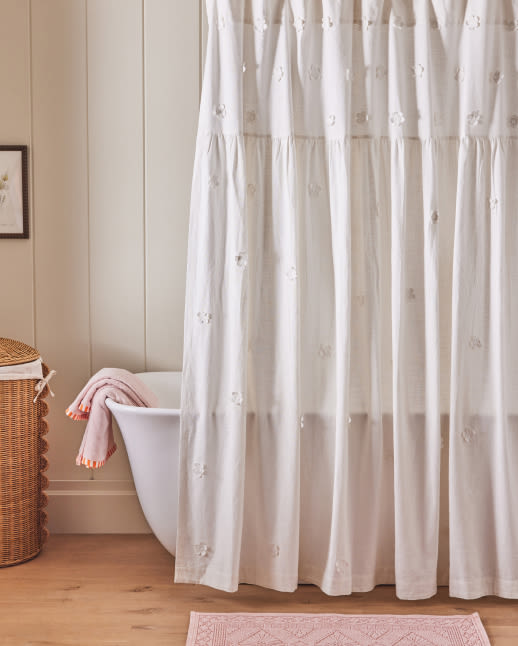 shower curtains