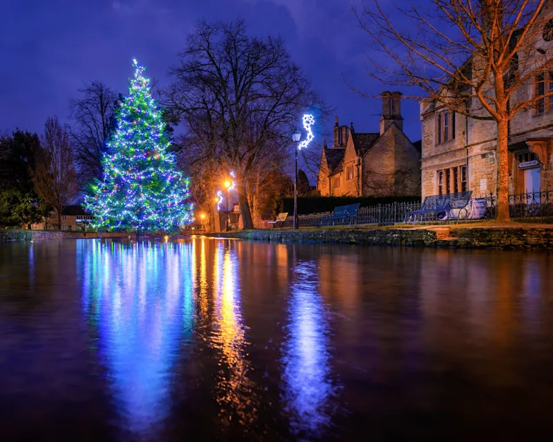 Cotswolds Christmas cottages
