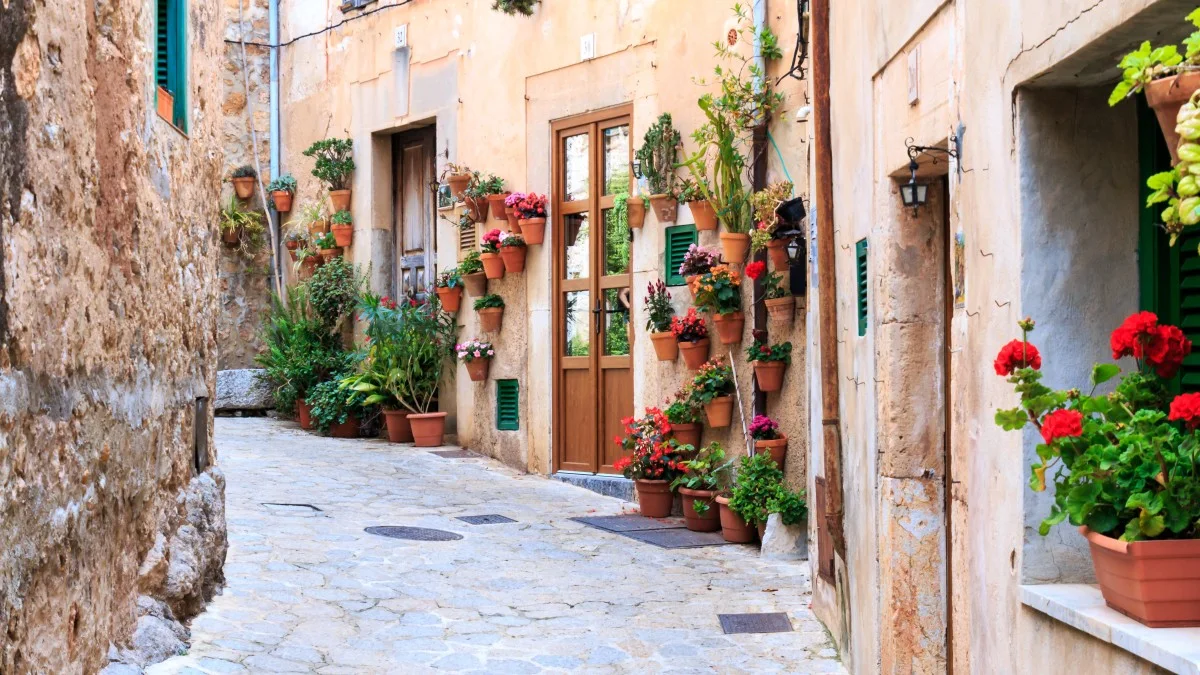 Valldemossa - old mountain village in Mallorca