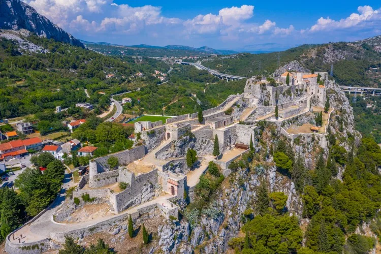 Der berühmte "Games of Thrones" Drehort Festung Klis in Split.