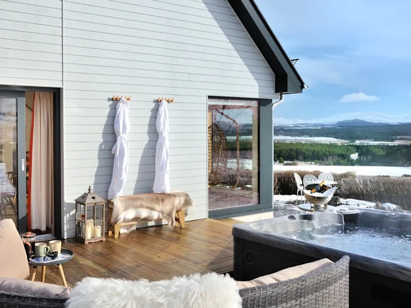 Cottages with hot tubs