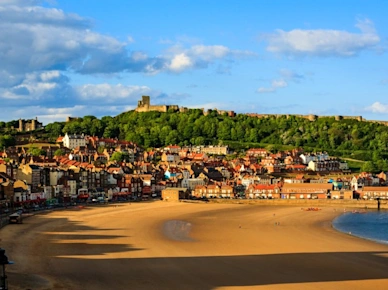Scarborough beach, castle and harbour view