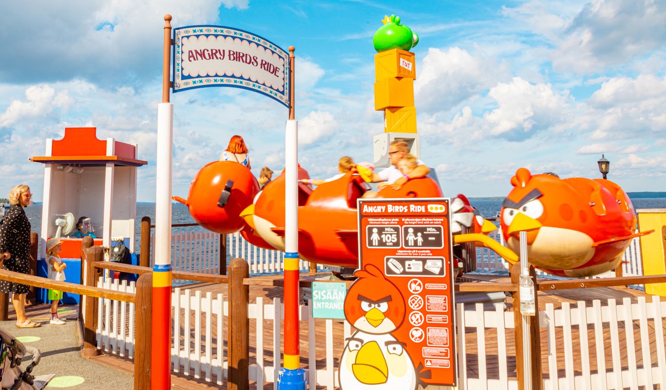 Angry Birds Ride