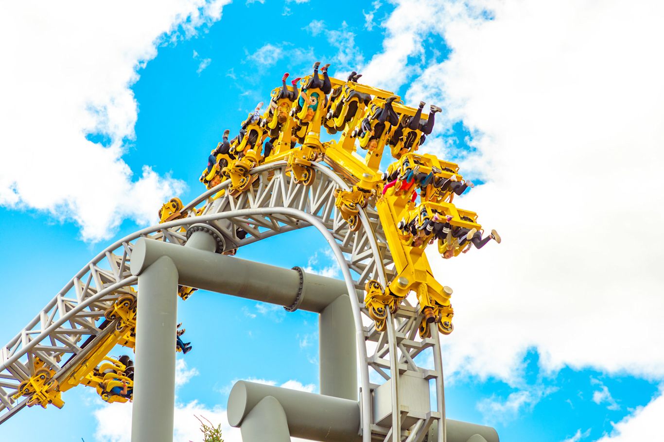 Tornado Tornado rollercoaster