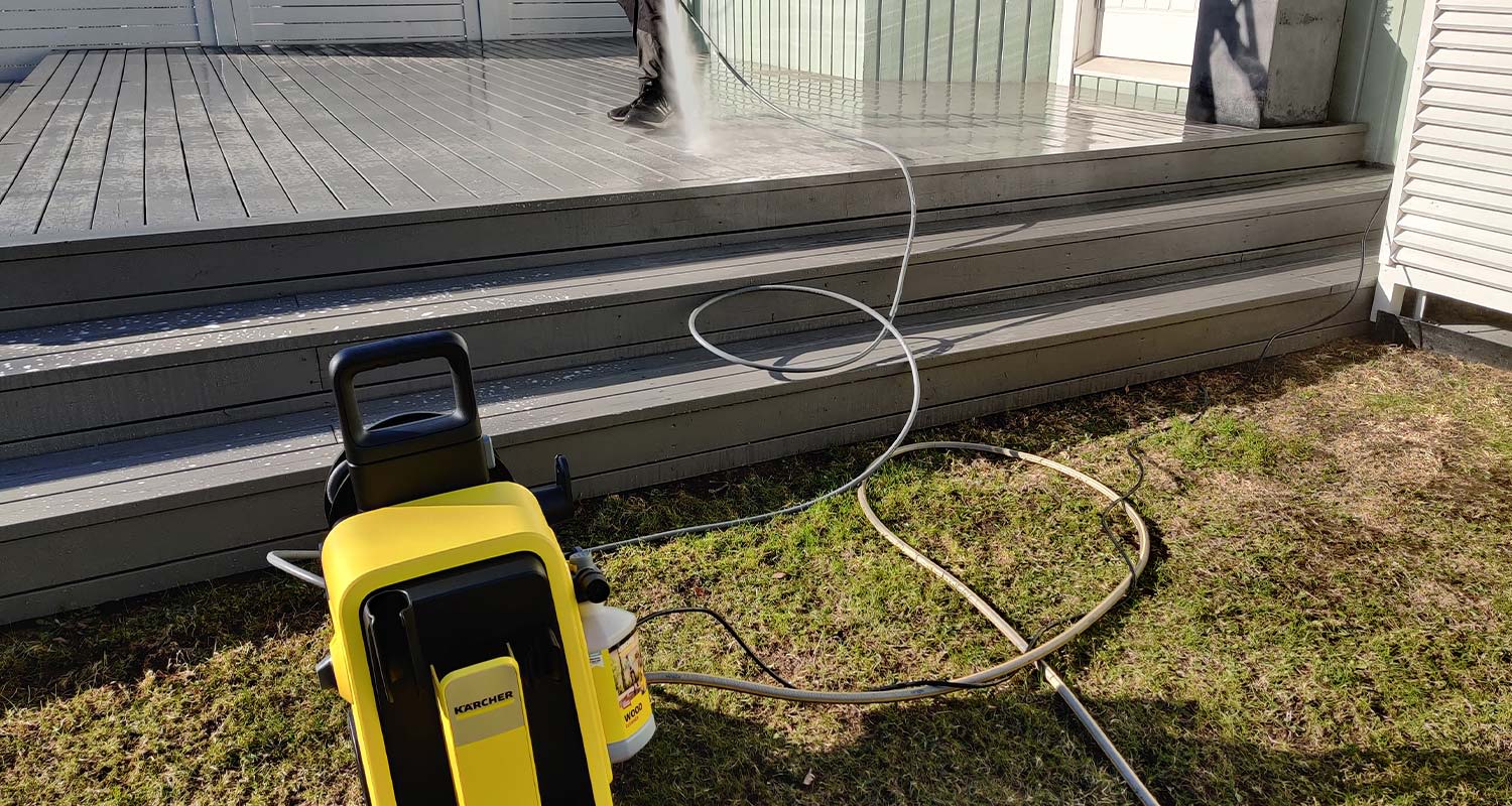 tuotetesti-karcher-k5-comfort-premium-ja-terassipesuri-karcher-t5-krauta-ak-painepesuri-kaytossa