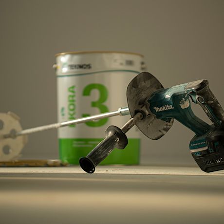 Makitan sekoituskone DUT130Z