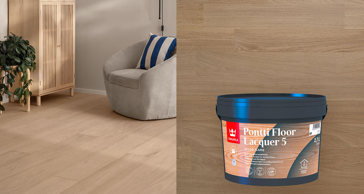 Tikkurilan Pontti Floor Lacquer 5 -lattialakalla käsitelty lattia. Kyseinen lakka antaa puupinnoille kestävän ja kellastumattoman mattapinnan.