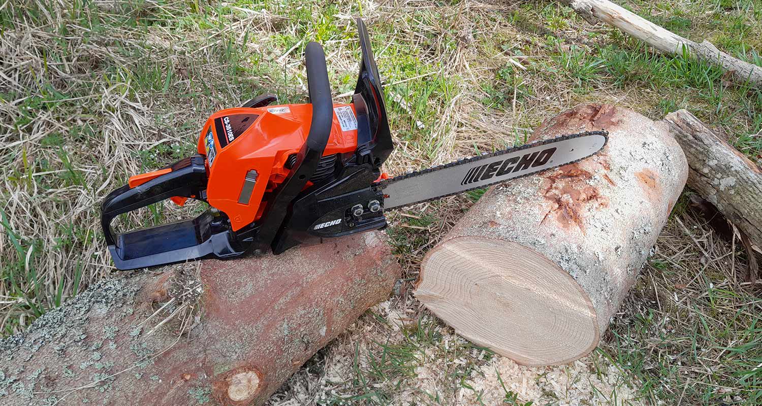 Isomman kuusen pätkiminen alkoi olemaa työlästä