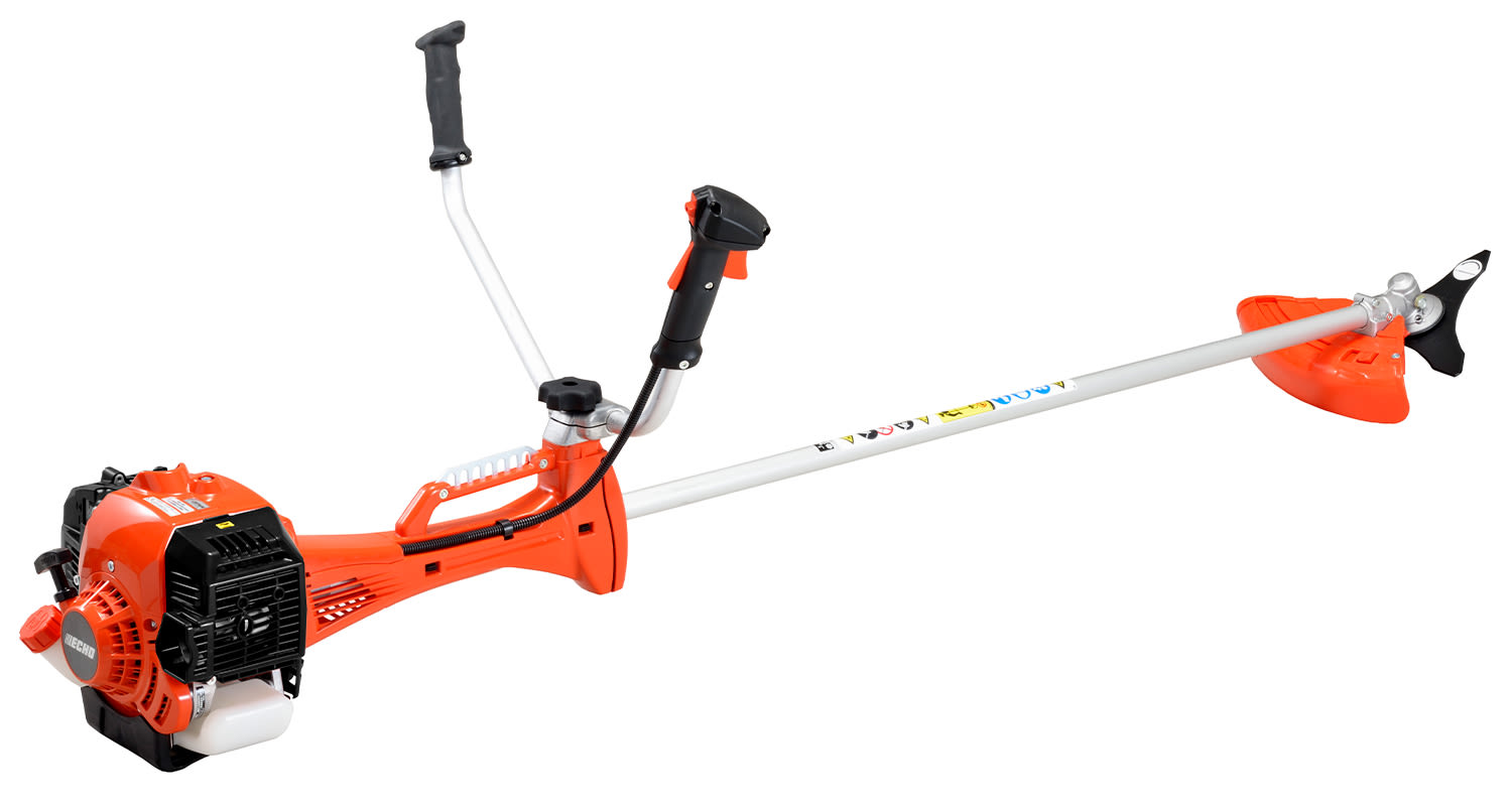 Testissä ruohoraivuri Echo SRM-420ES, tuote löytyy K-Raudan valikoimista.