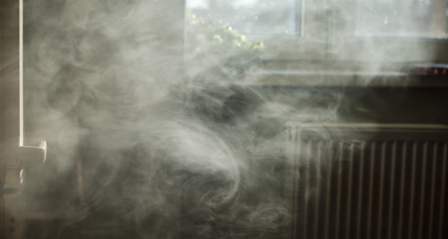 Tupakan savua asunnossa. K-Raudan vinkit auttavat, kun toiveissa on saada tupakan haju pois asunnosta.