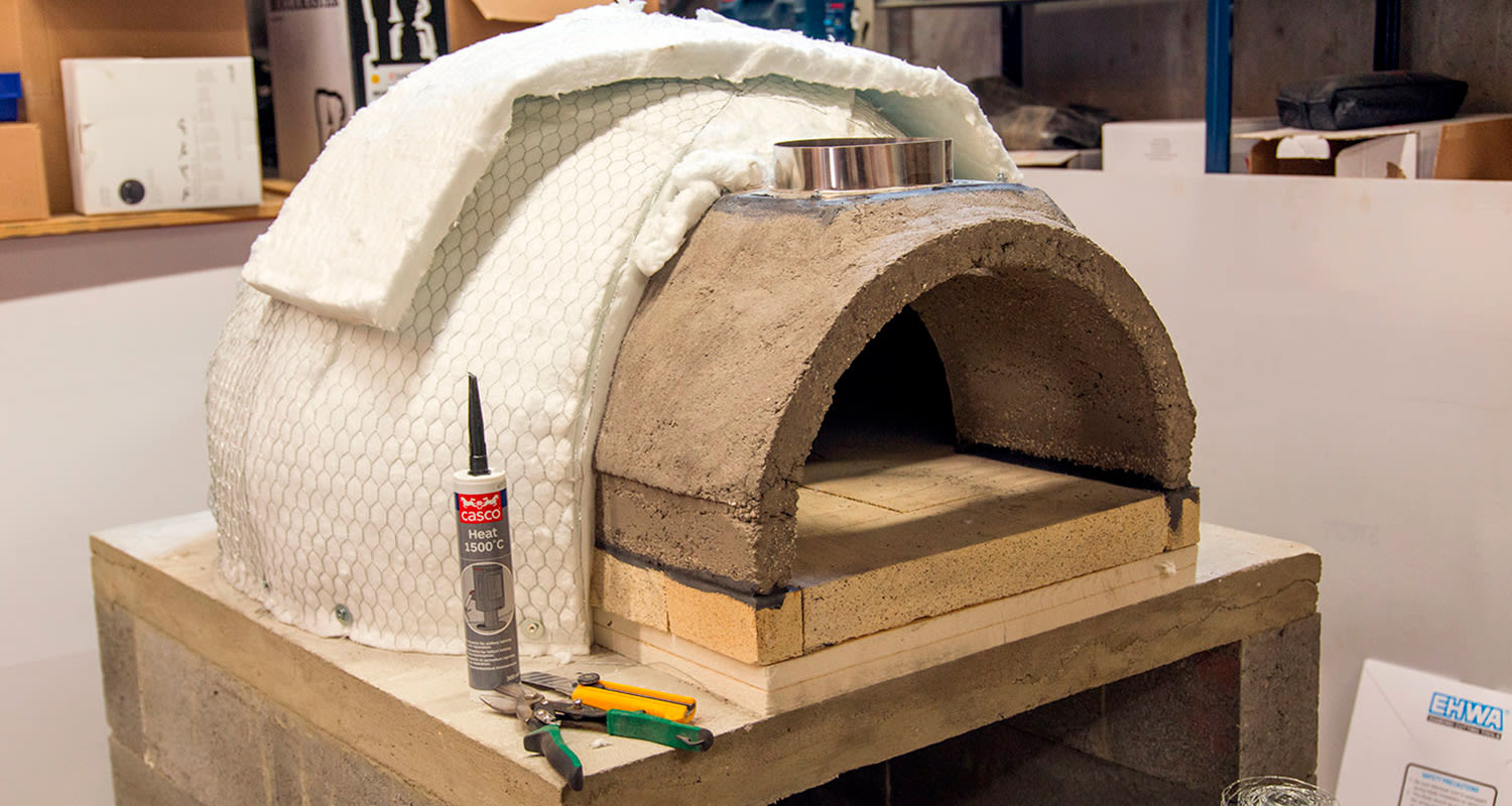 Pizzauunin teon työvaihe 13 A