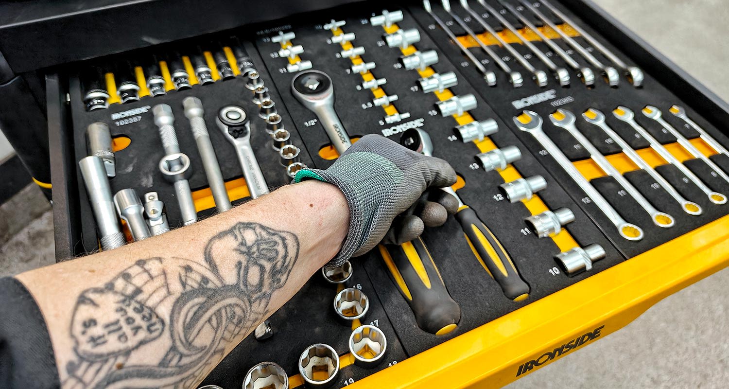 Työkalusarja Ironside-merkiltä, K-Raudassa on myynnissä erilaisia työkalusarjoja ko merkiltä