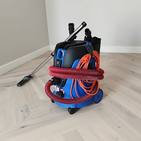 Testissä märkä-kuivaimuri Nilfisk Aero 26-W2H PC, tuote K-Raudan valikoimista