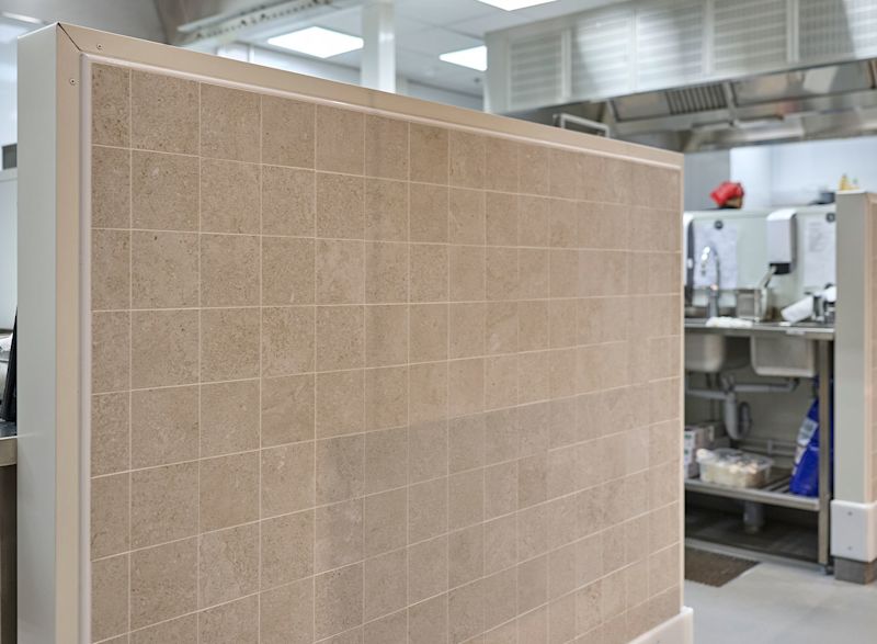 k‑citymarket-lahti-paavola-dekostudio-referenssi-ak-seinassa-porcellanato-lattialaatta