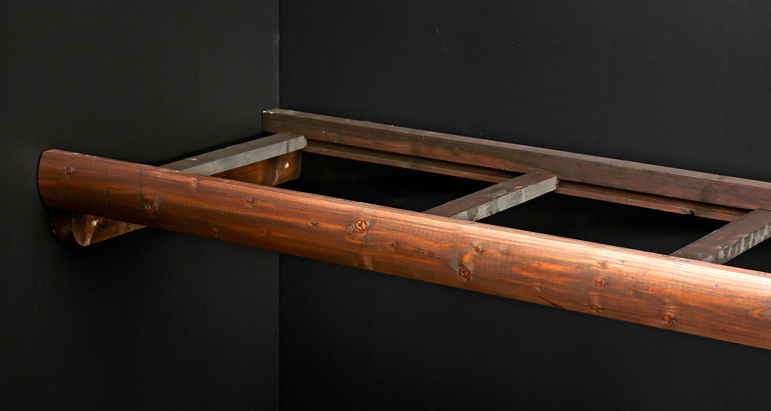 Laude-elementti Cello ja saunan lauteiden asennus.