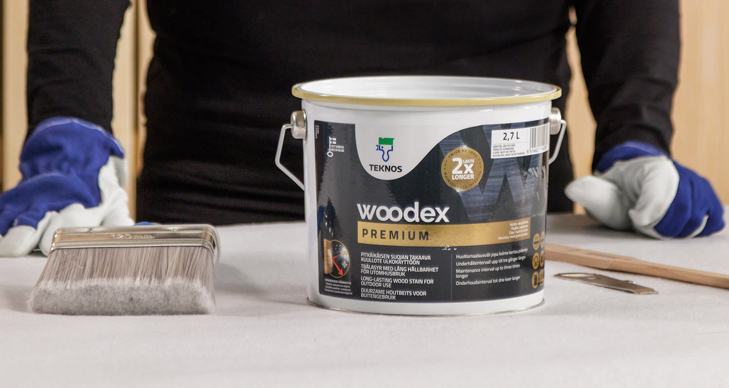 Kuvassa Teknos Woodes Premium -kuullote valmiina käyttöön. Tuotetta myy K-Rauta.