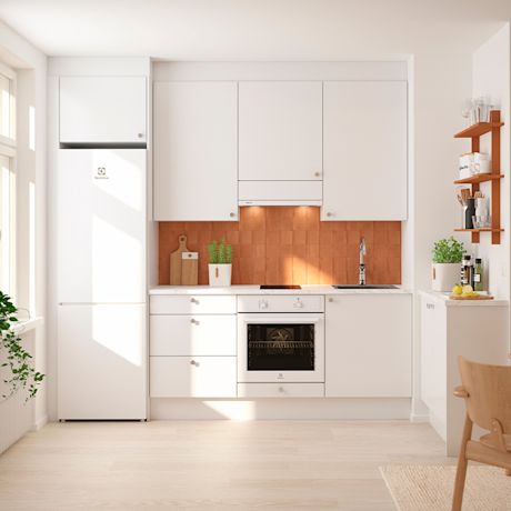 Kuvassa vaalea, Nisula-ovimallillinen keittiö Cello-keittiöiden mallistosta.