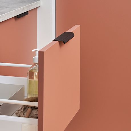 Cello-keittiön vetimet.