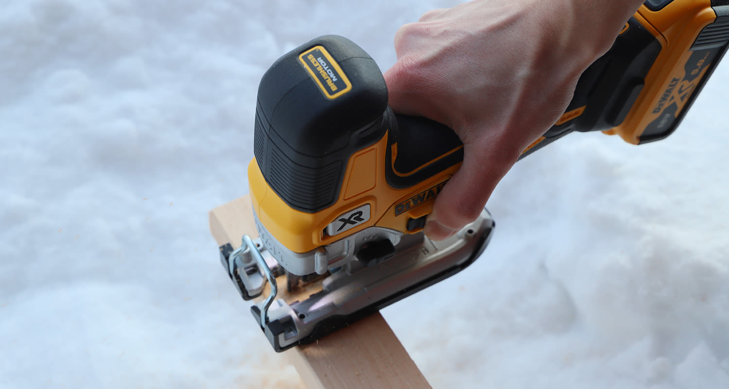 Dewalt-pistosaha DCS335