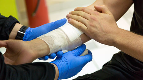 Workplace Injury Infographic: Preventing and Treating Common Industrial Burn Types