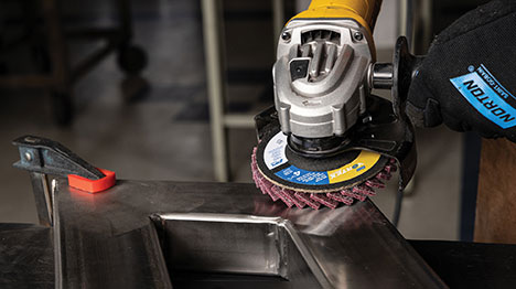 ‘Best of Both Worlds’: Norton’s Vortex Flap Disc Shines at Jobs from Roughing to Finishing