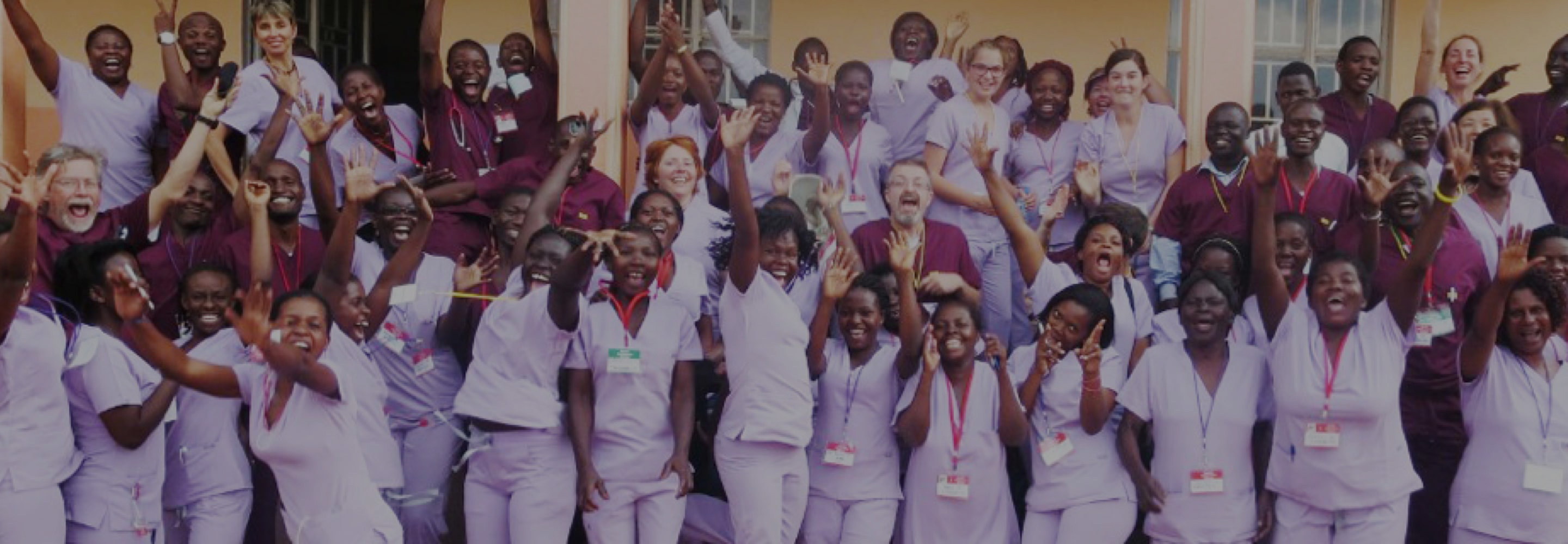 At FIGS we believe every medical professional, no matter their location or economic circumstance, deserves a clean set of scrubs. FIGS has donated to healthcare providers in need in over 35 countries.