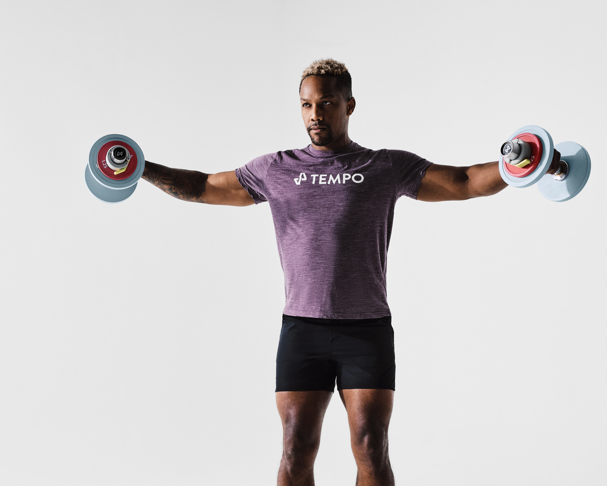 6.14BlogInline4 ClarenceShoulderDumbbellLifts1200x960