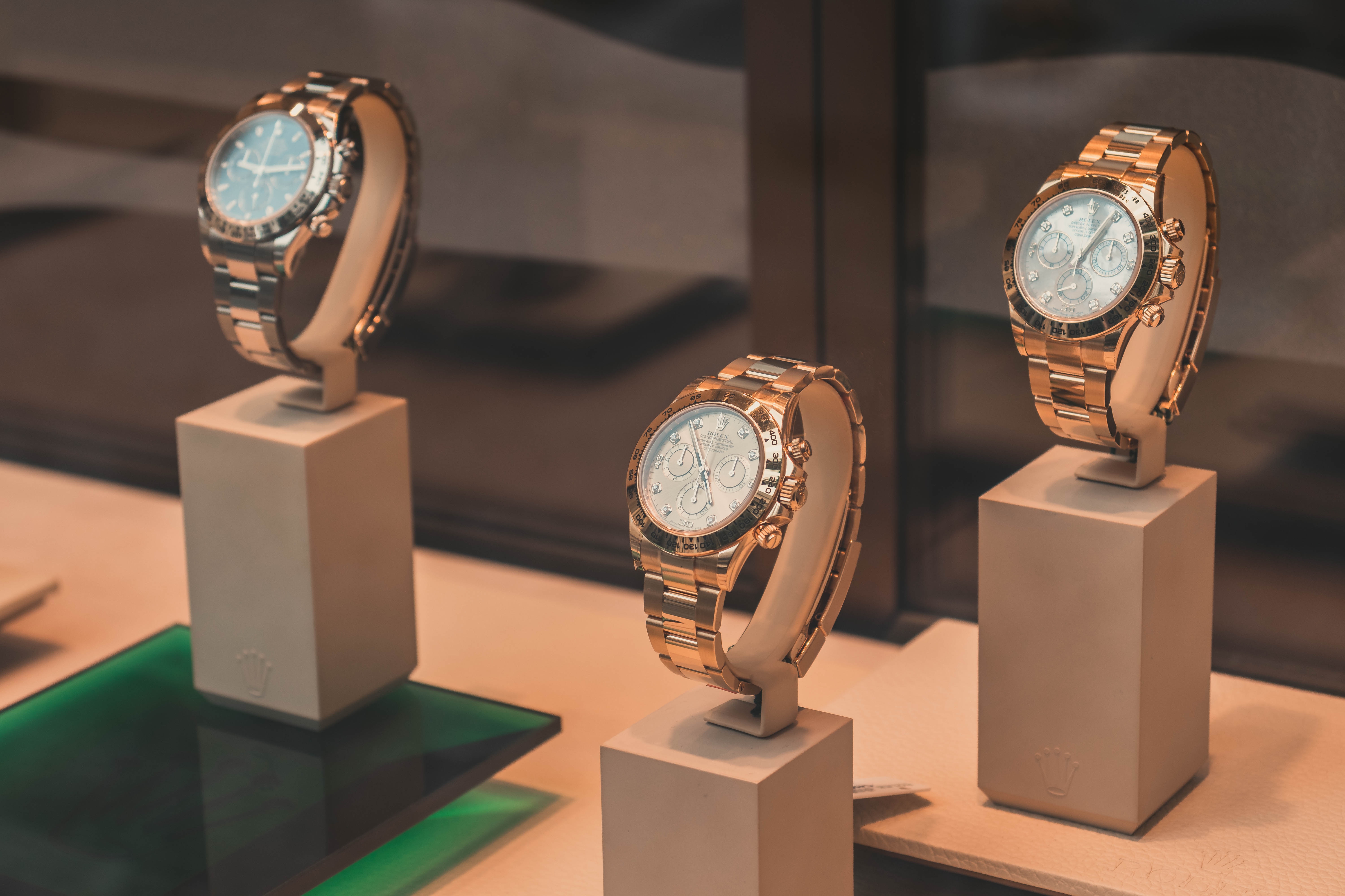 The Future of Online Luxury Retail in the UK