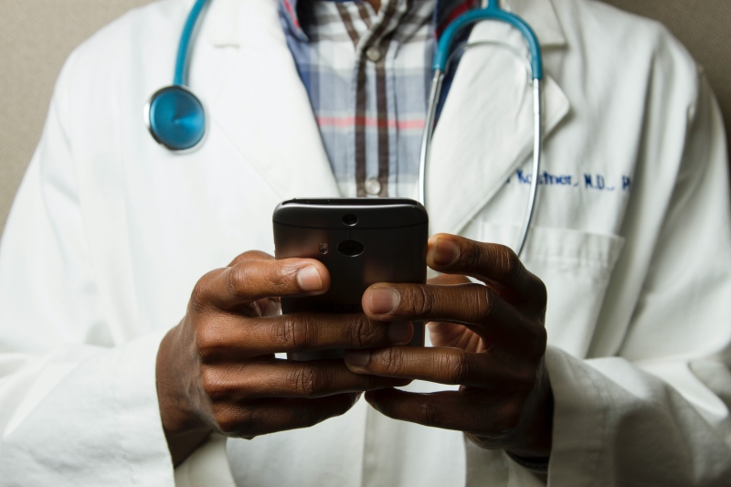 DCMN - THE DIGITAL HEALTH REVOLUTION IS HERE: 6 STARTUPS TO WATCH IN 2020