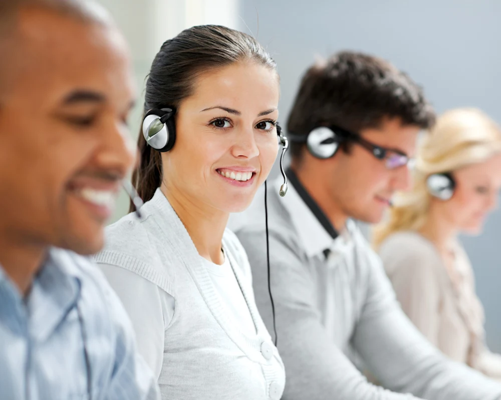 CONTATTI / Hero CONTATTI / Hero