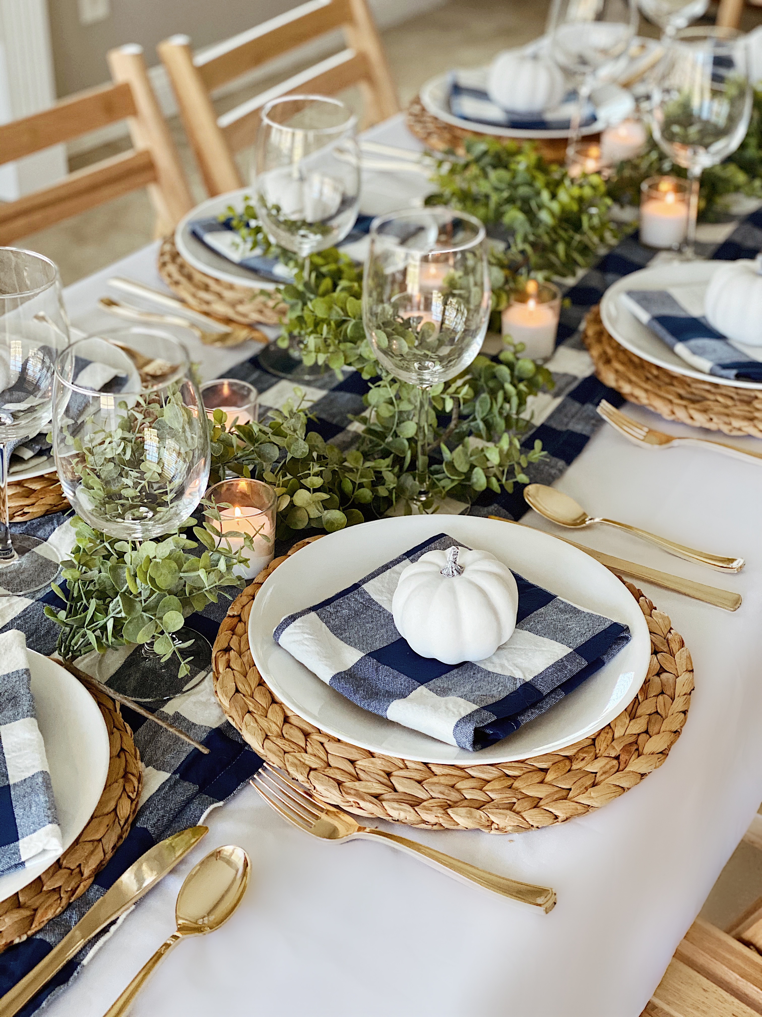 HD-Events Decor-Thanksgiving Gingham 2
