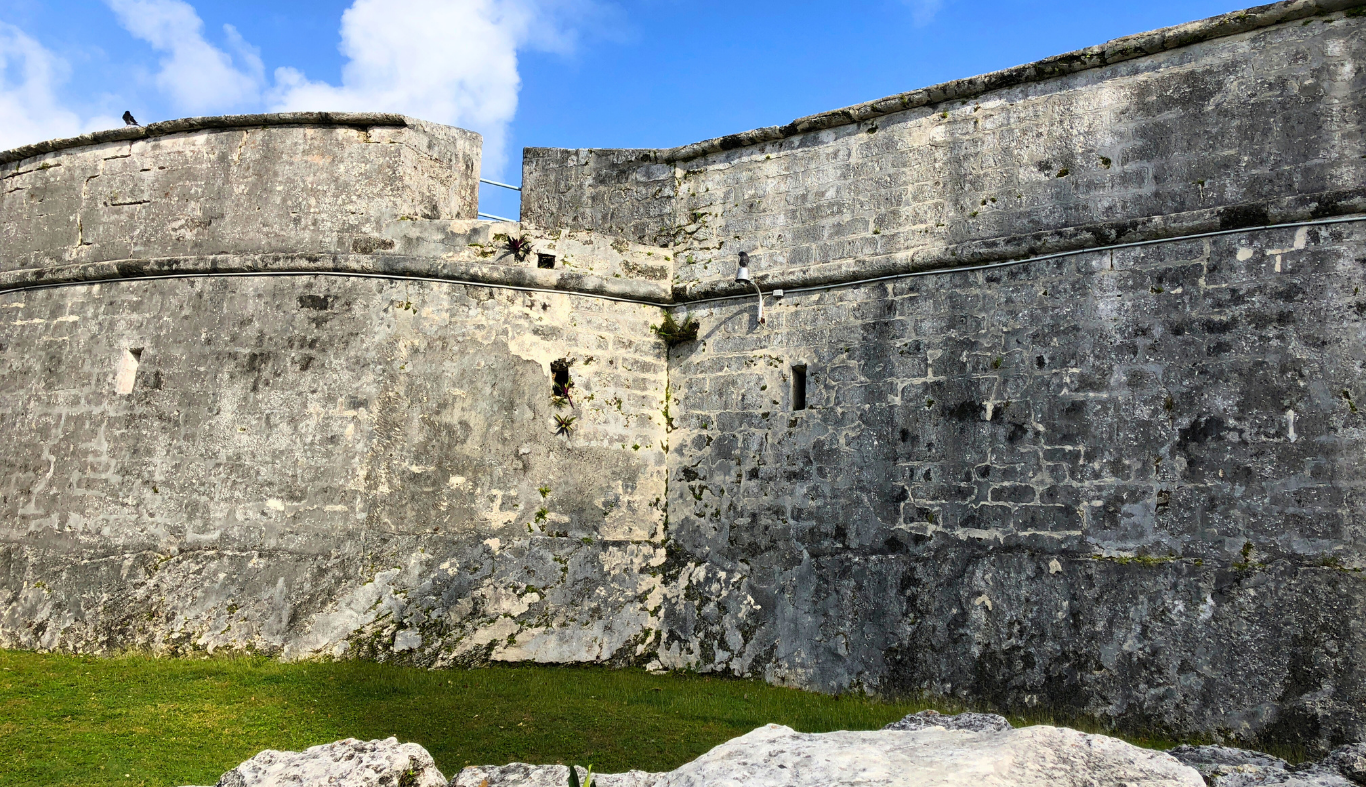 cannon-Fort-Charlotte-Bahamas