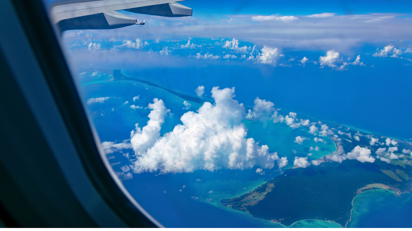 Bahamas-view-from-airplane