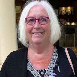 Profile picture of Elaine Dean