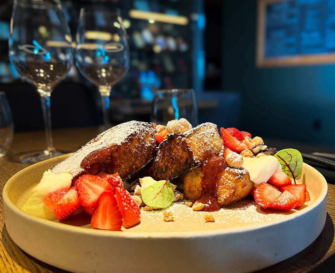 Petit déjeuner oeuf et steak