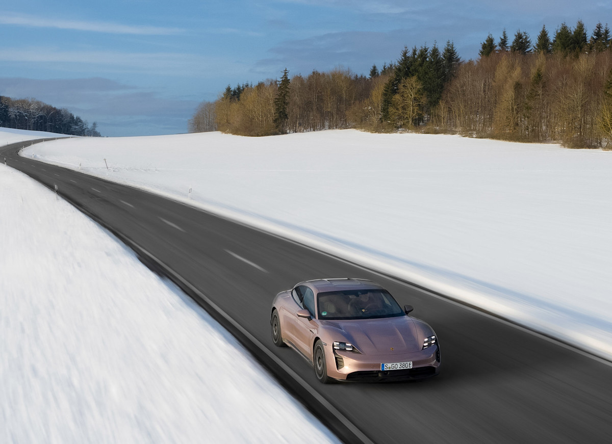 Porsche prende posto