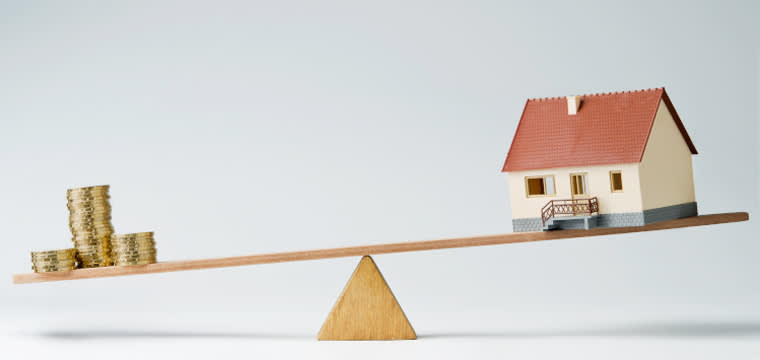 Der Hauspreis kann von einem Gutachter geschätzt werden Der in einem Wertgutachten geschätzte Hauswert ist die Richtlinie für den Verkaufspreis