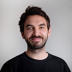 201027 Bastian Dömel min