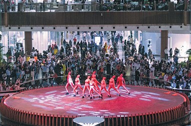 MALL OF QATAR: THE FIRST SUPER REGIONAL MALL WELCOMES VISITORS FOR ITS SOFT OPENING