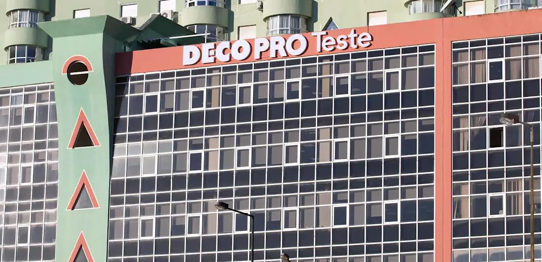 Edifício da deco proteste nas Olaias