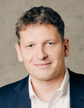 Portrait of
Prof. Dr.
Ken
Herrmann