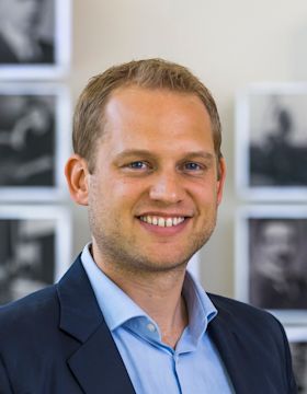 Portrait of
Alexander
Schabel