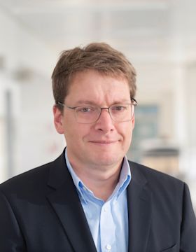 Portrait of
Prof. Dr. med.
Jan
Buer