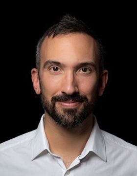 Portrait of
Björn
Angenendt