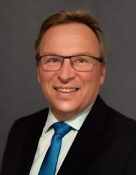 Portrait of
Ulrich
Liman