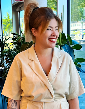 Portrait of
Amy
Adinnu