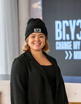 Portrait of
Amy
Adinnu