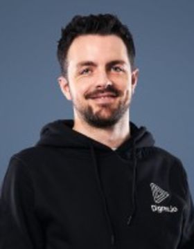 Portrait of
Jan
Fischer